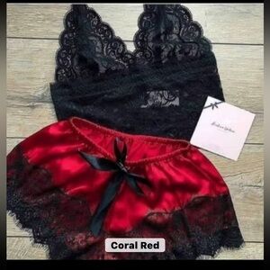 💋Seductive Satin Pajamas Set – Flirty Lingerie & Sleepwear